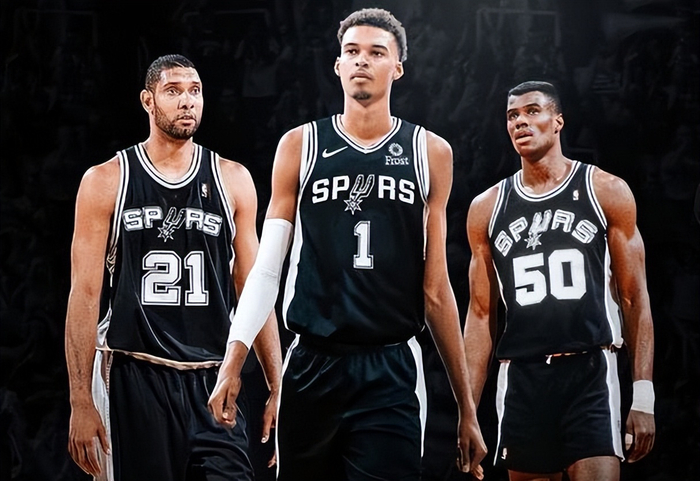 萨利巴身价上涨至9000万欧，成为世界上身价最高的后卫（萨利巴身价涨至9000万欧，登顶世界后卫身价榜首）