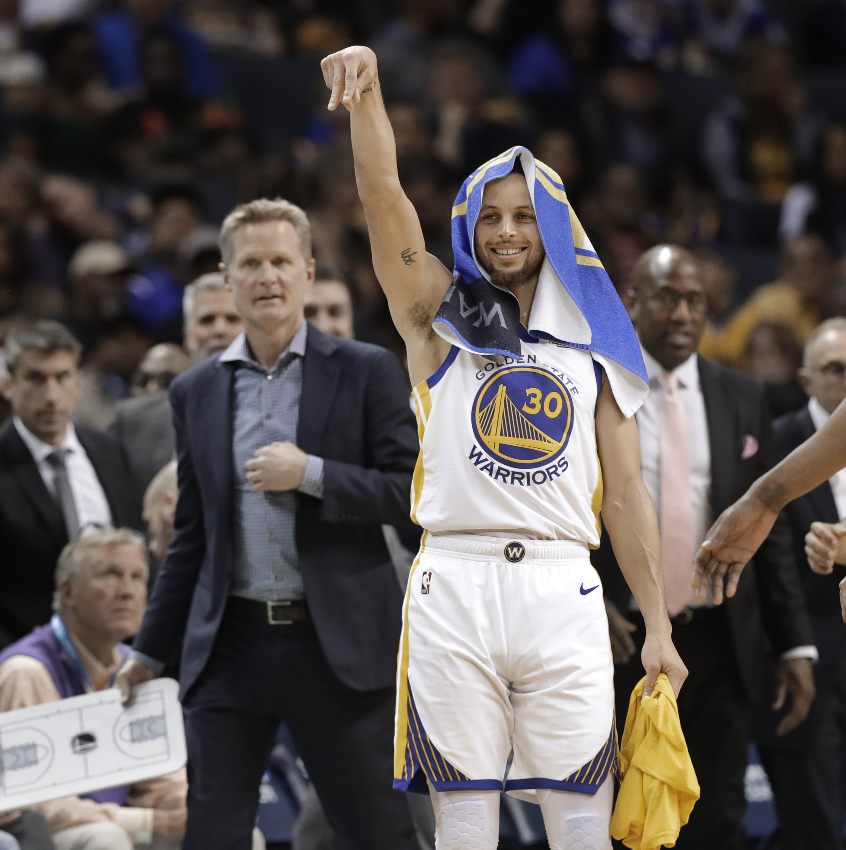 蒯纪闻：没想到这么快拿到第一个冠军，我非常开心（蒯纪闻：首冠来得出乎意料，我很开心）