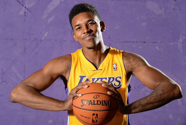 那不勒斯体育总监曼纳：德布劳内将至少伤缺至2月底（那不勒斯总监曼纳：德布劳内至少缺阵到二月底）