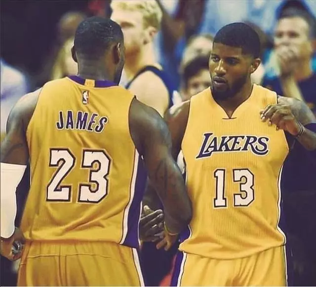 罗马0-1那不勒斯，内雷斯单刀一锤定音（内雷斯单刀制胜，那不勒斯1-0击败罗马）